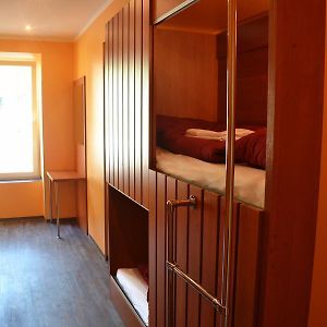 Dormitory Room Mixed